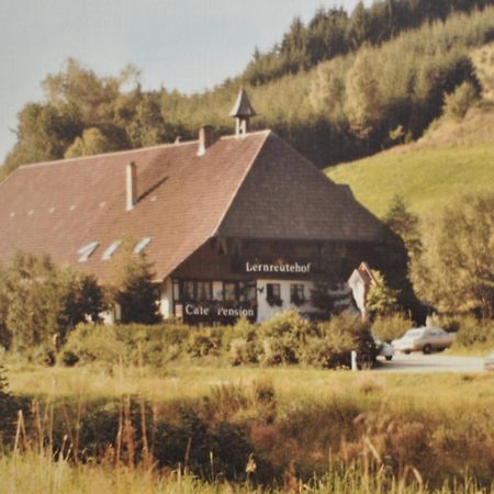 Cafe - Pension Bernreutehof Vöhrenbach Exteriör bild