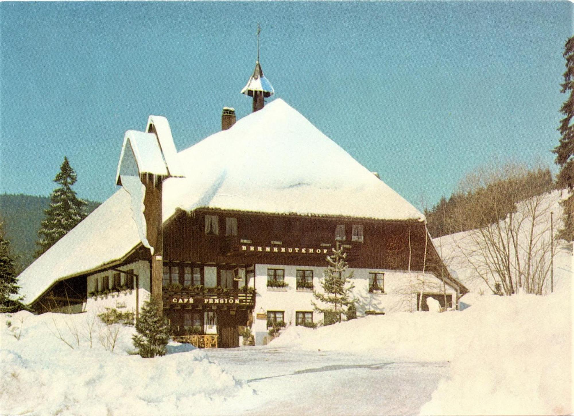 Cafe - Pension Bernreutehof Vöhrenbach Exteriör bild